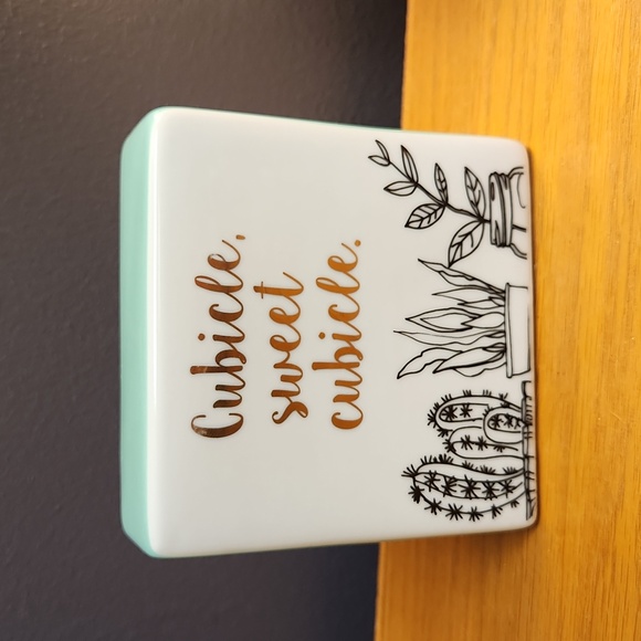 Office Decor - Picture 1 of 4